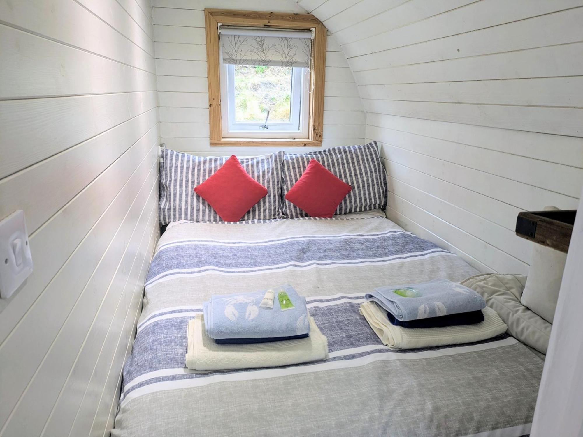 Glamping Pod For 2 Pod Beag Na Haun Eriskay Villa Exterior photo