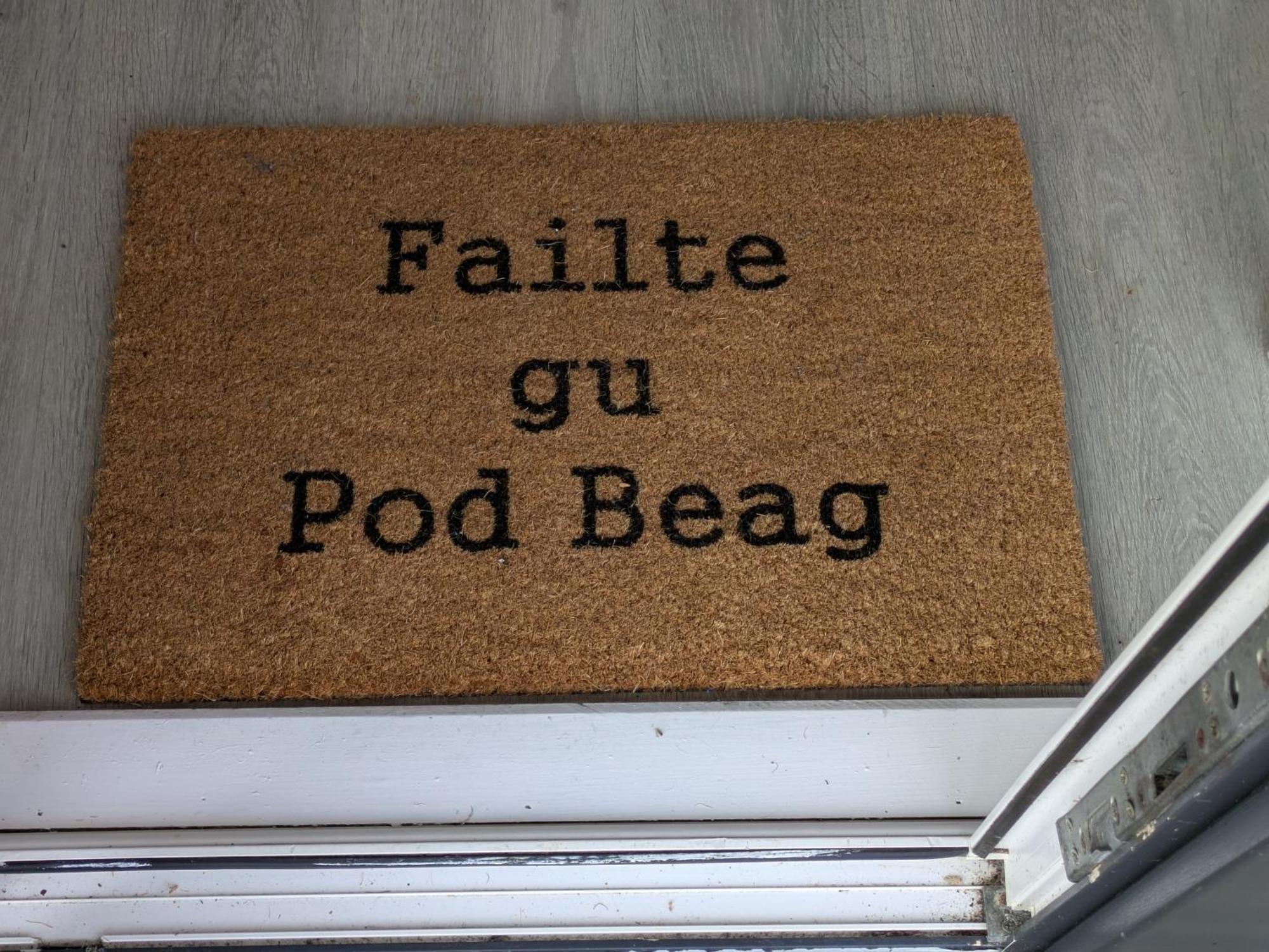 Glamping Pod For 2 Pod Beag Na Haun Eriskay Villa Exterior photo